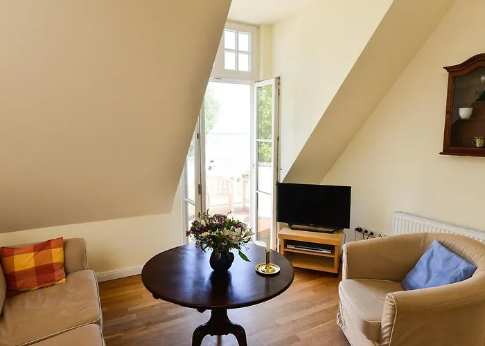 Im Zweiten Obergeschoss Des Gutshauses By Interhome Apartment *