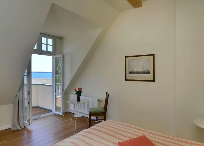 Im Zweiten Obergeschoss Des Gutshauses By Interhome